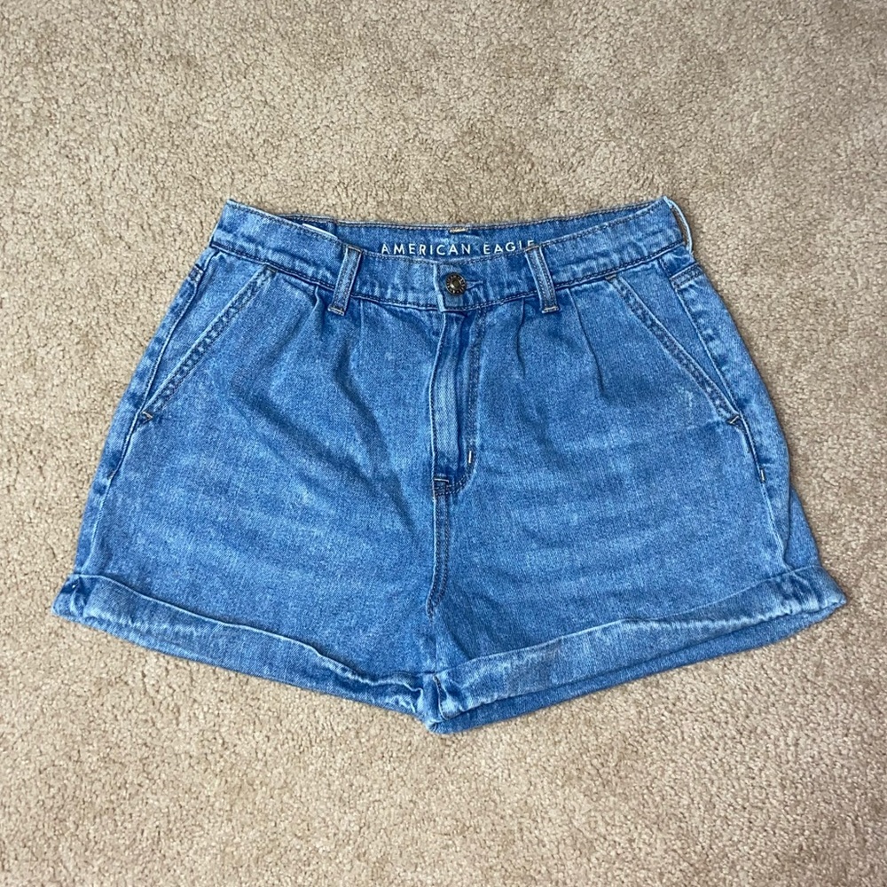 American Eagle Mom Shorts
